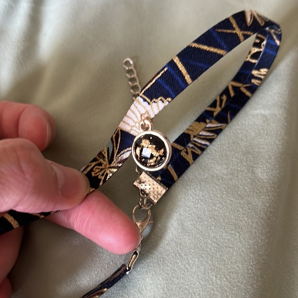 Cute Japanese inspired choker - Picture 2 of 2